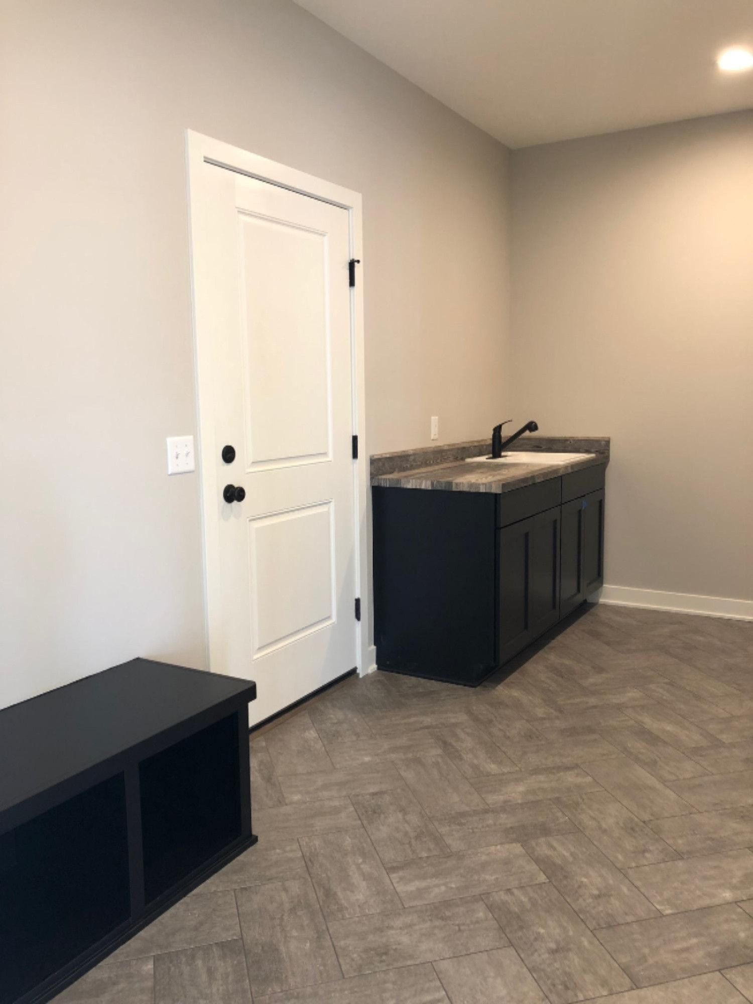 7107 West R Avenue Kalamazoo, MI 49009 - Photo 19 of 37 MS-01-005_Laundry room