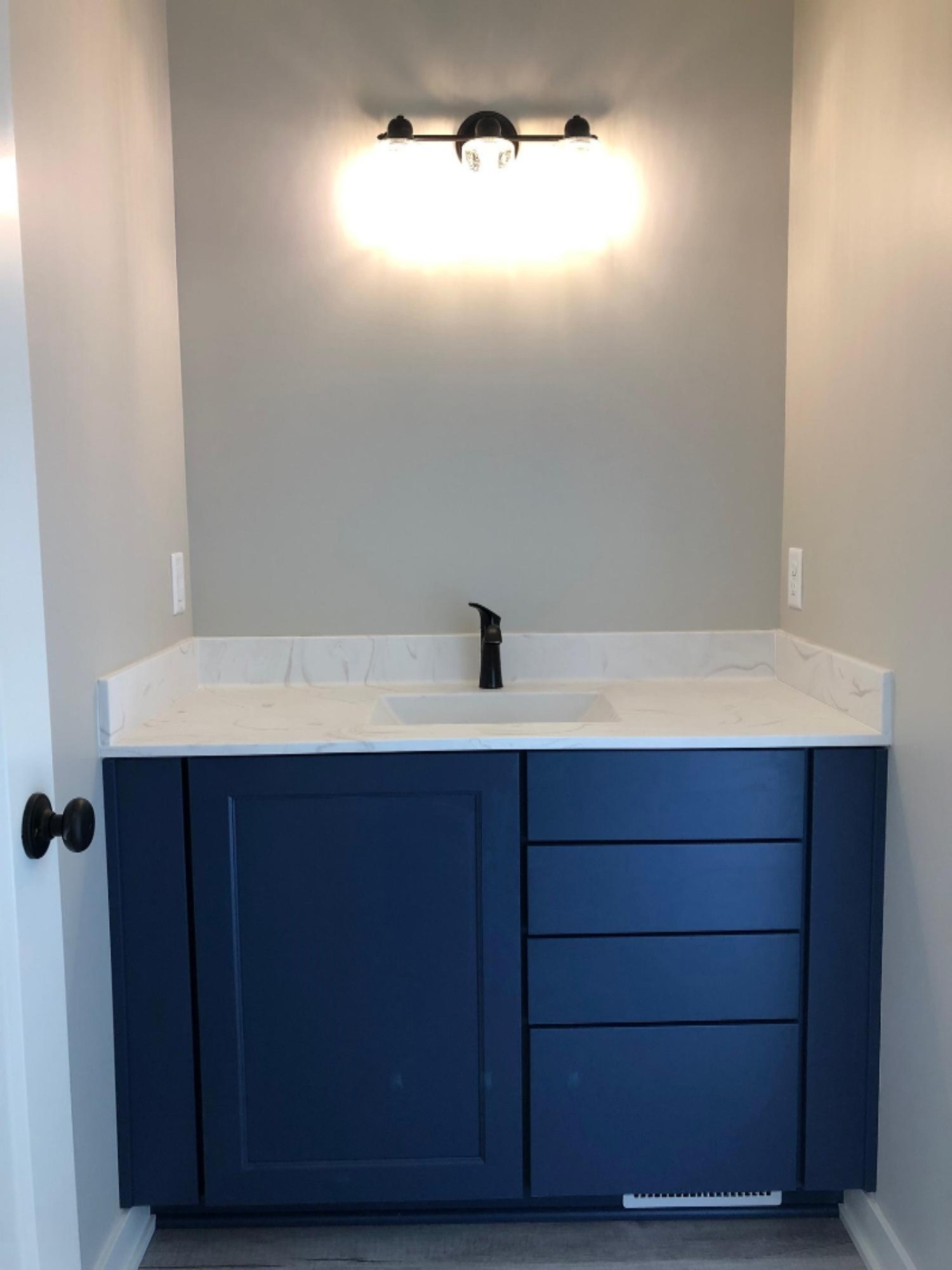 7107 West R Avenue Kalamazoo, MI 49009 - Photo 26 of 37 MS-01-005_Bath #2