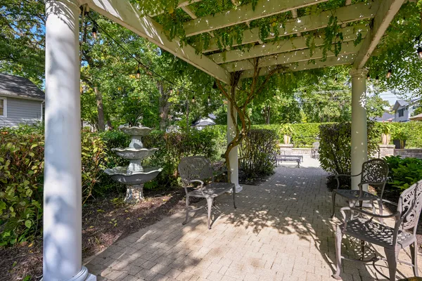a view of outdoor space yard and patio