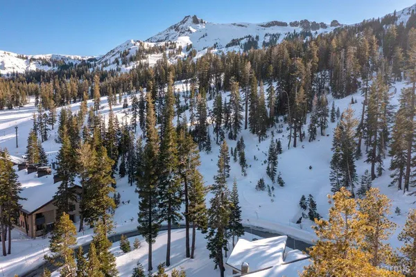 $1,800,000 | 115 Palisades Drive, Kirkwood, CA 95646