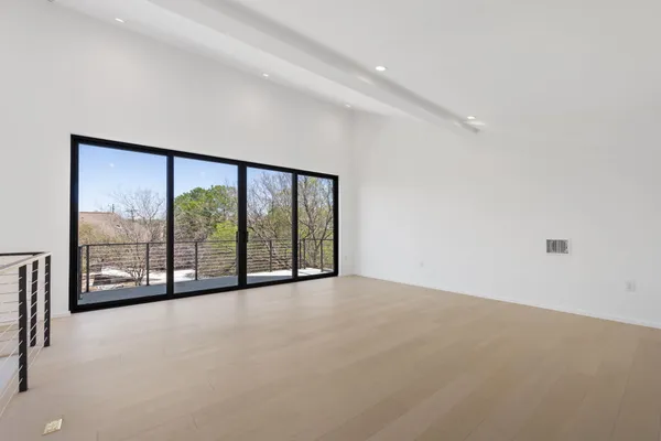 $8,500 | 2411 Winsted Lane, Unit 1, Austin, TX 78703
