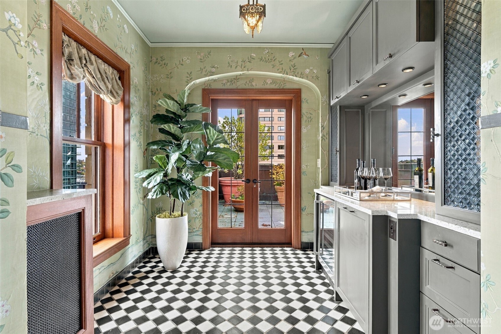 1223 Spring Street, Unit 1200 Seattle, WA 98104 - Photo 13 of 40 Gallery Image 13