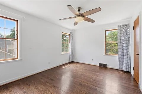 $589,000 | 607 East 65th Street, Kansas City, MO 64131