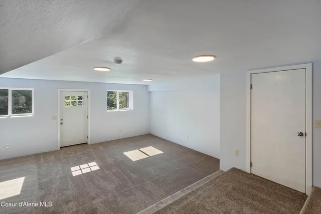 $1,250,000 | 205 Ullr Drive, Sandpoint, ID 83864