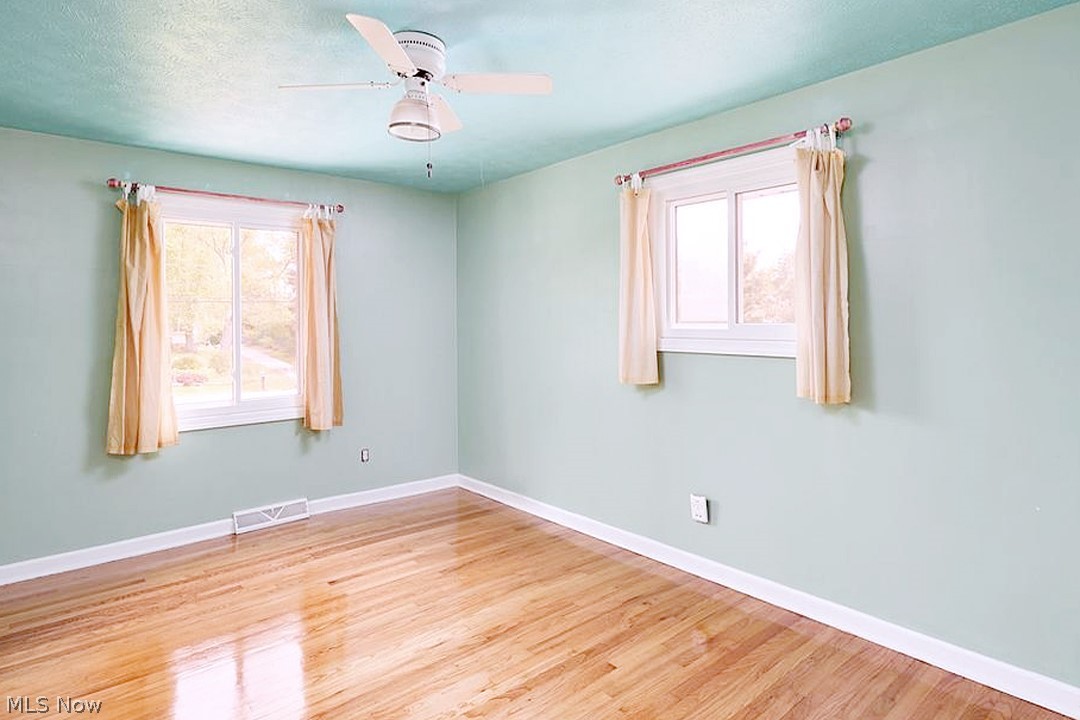 37910 Aurora Road Solon, OH 44139 - Photo 9 of 11 Gallery Image 9