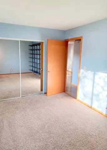 $235,000 | 6810 Ridge Point Drive, Unit 1C, Oak Forest, IL 60452