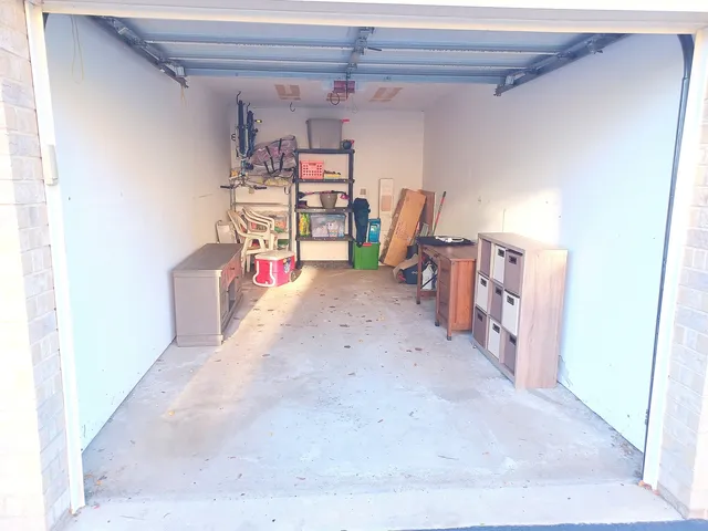 $235,000 | 6810 Ridge Point Drive, Unit 1C, Oak Forest, IL 60452