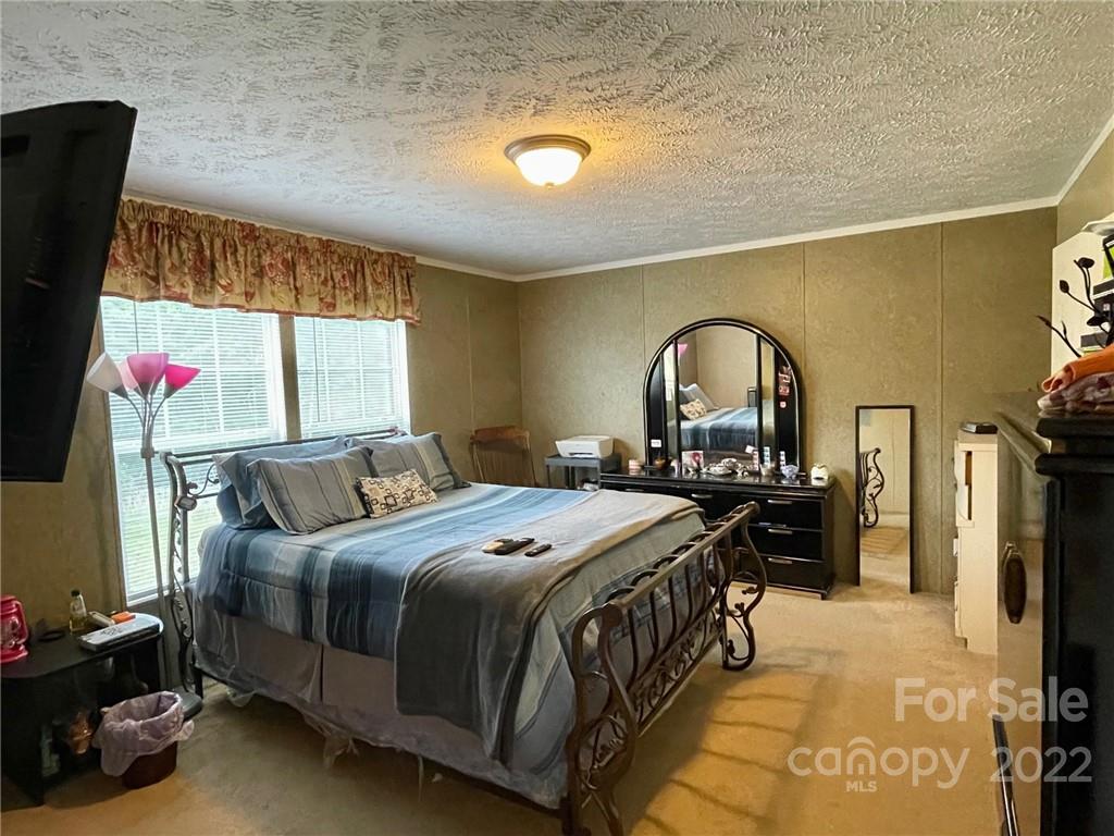 1017 Rutherford Drive Nebo, NC 28761 - Photo 8 of 17 Gallery Image 8