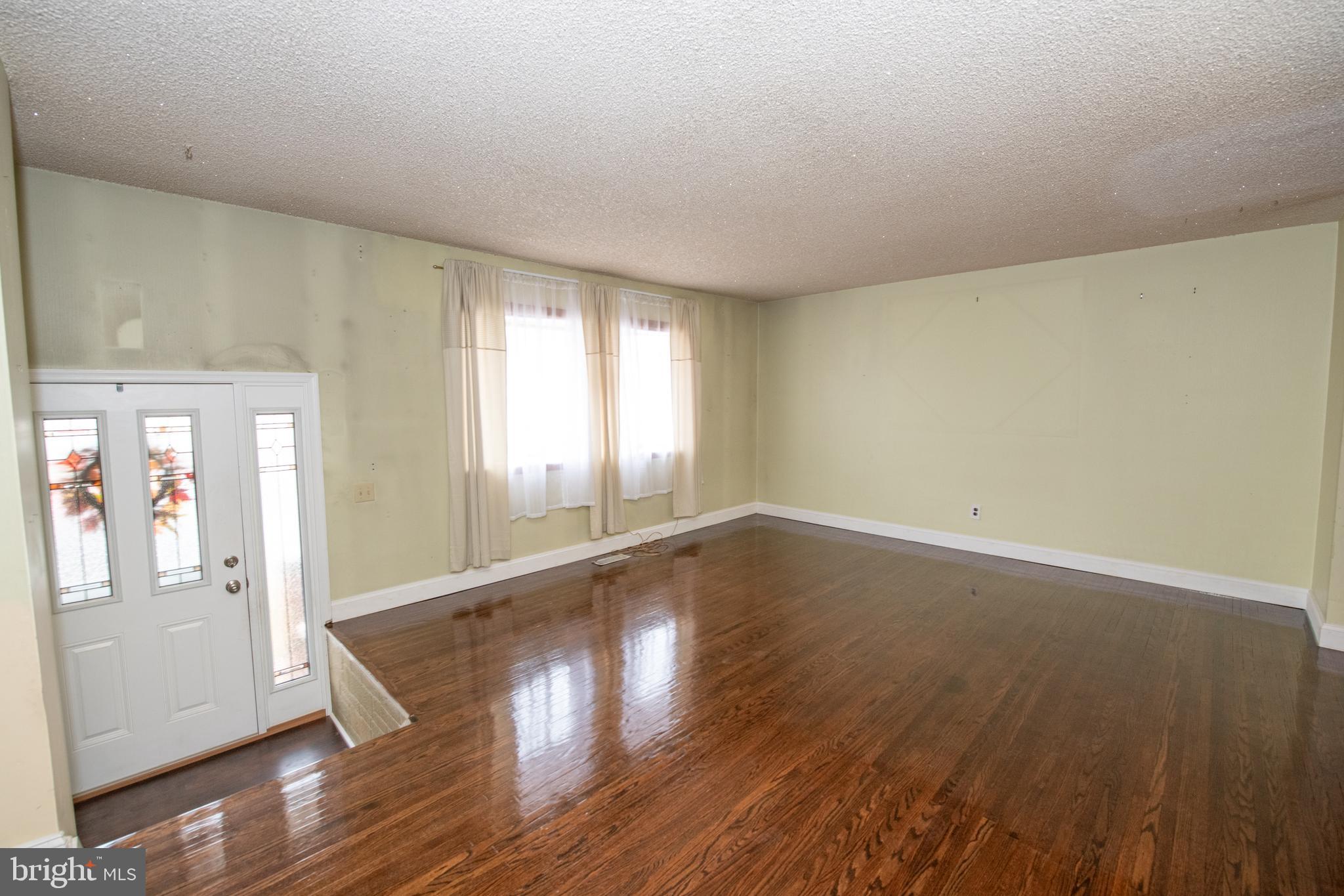 12623 Calpine Road Philadelphia, PA 19154 - Photo 5 of 39