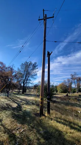 a view of a road with an outdoor space