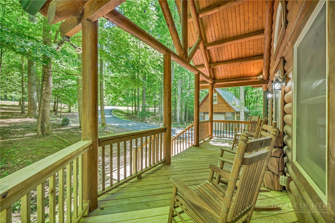 387 Woodland Ridge Lansing, NC 28643 - Photo 6 of 41