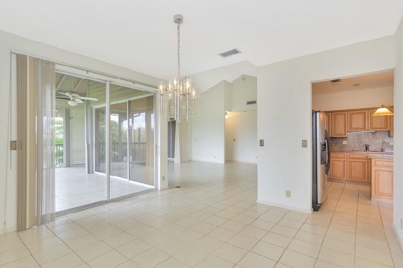 7636 Elm Ridge Drive, Unit 12U Boca Raton, FL 33433 - Photo 12 of 24 878BEBE6-24A1-4755-A08C-8EA37B00392C