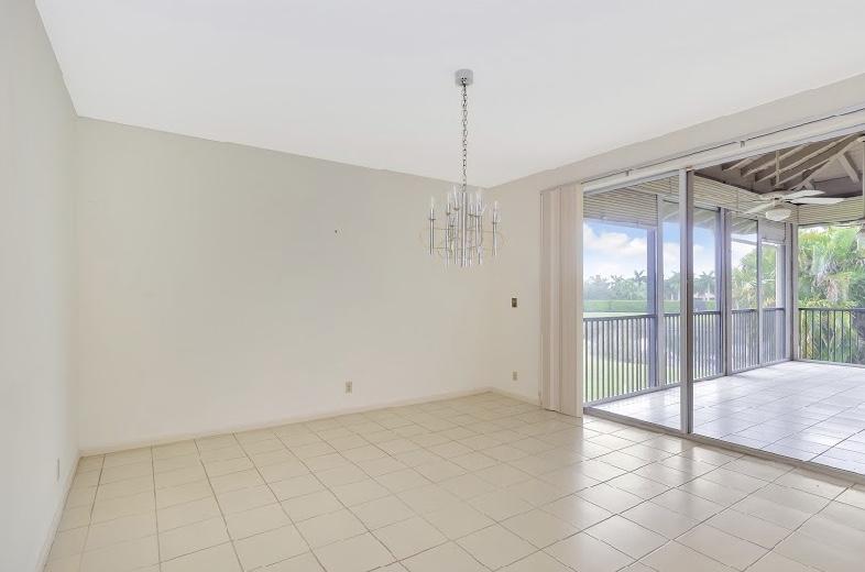 7636 Elm Ridge Drive, Unit 12U Boca Raton, FL 33433 - Photo 8 of 24 89432506-C881-4CB6-80F5-77017386E3D9