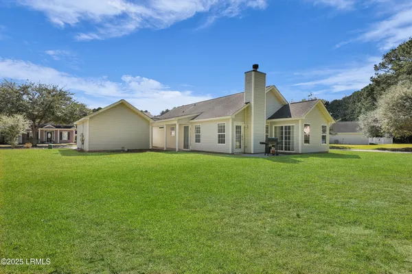 $356,000 | 11 Savannah Oak Drive, Bluffton, SC 29910