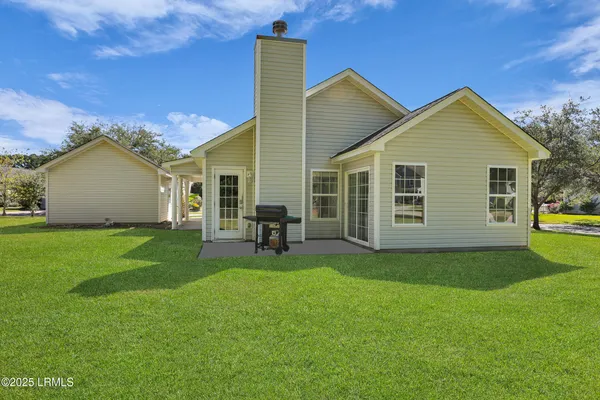 $356,000 | 11 Savannah Oak Drive, Bluffton, SC 29910