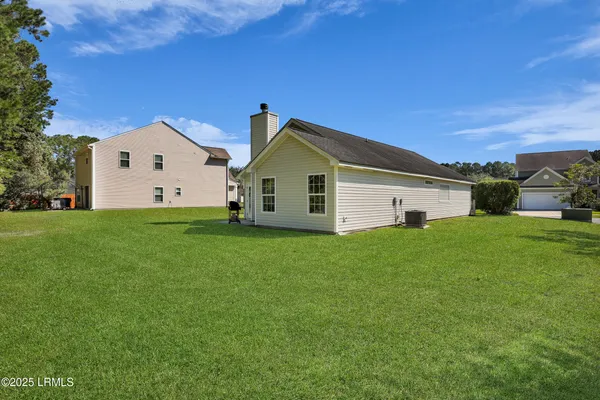 $356,000 | 11 Savannah Oak Drive, Bluffton, SC 29910