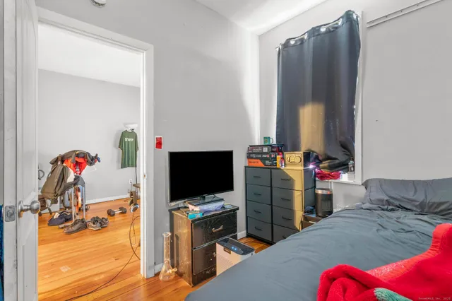 $515,000 | 32 Huntington Avenue, New Haven, CT 06512