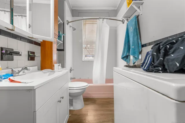 $515,000 | 32 Huntington Avenue, New Haven, CT 06512