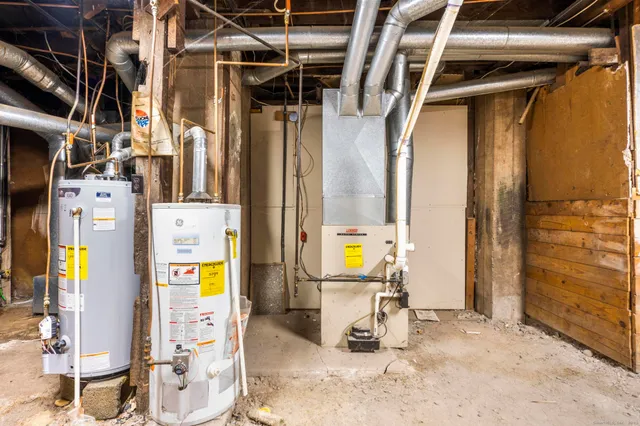 $515,000 | 32 Huntington Avenue, New Haven, CT 06512