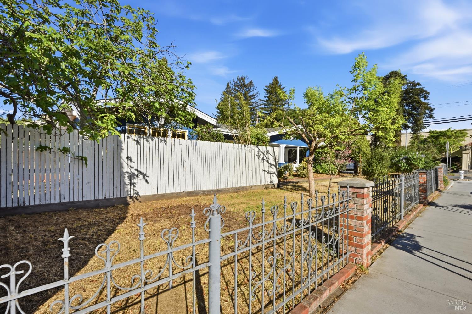 2001 Rogers Way Santa Rosa, CA 95404 - Photo 23 of 38