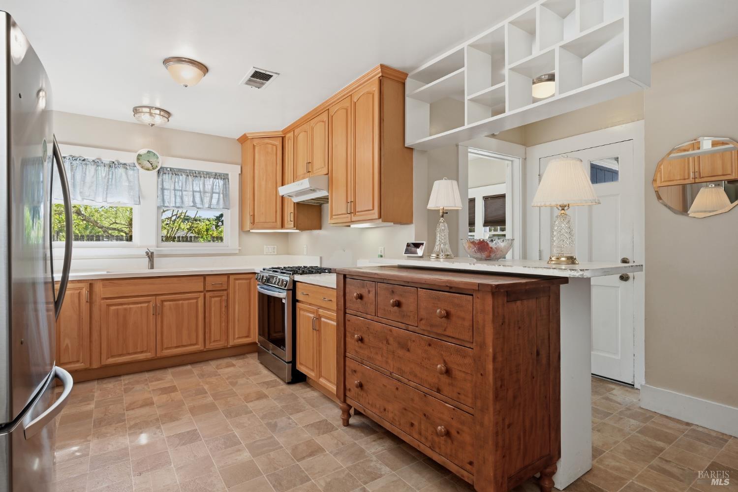 2001 Rogers Way Santa Rosa, CA 95404 - Photo 10 of 38