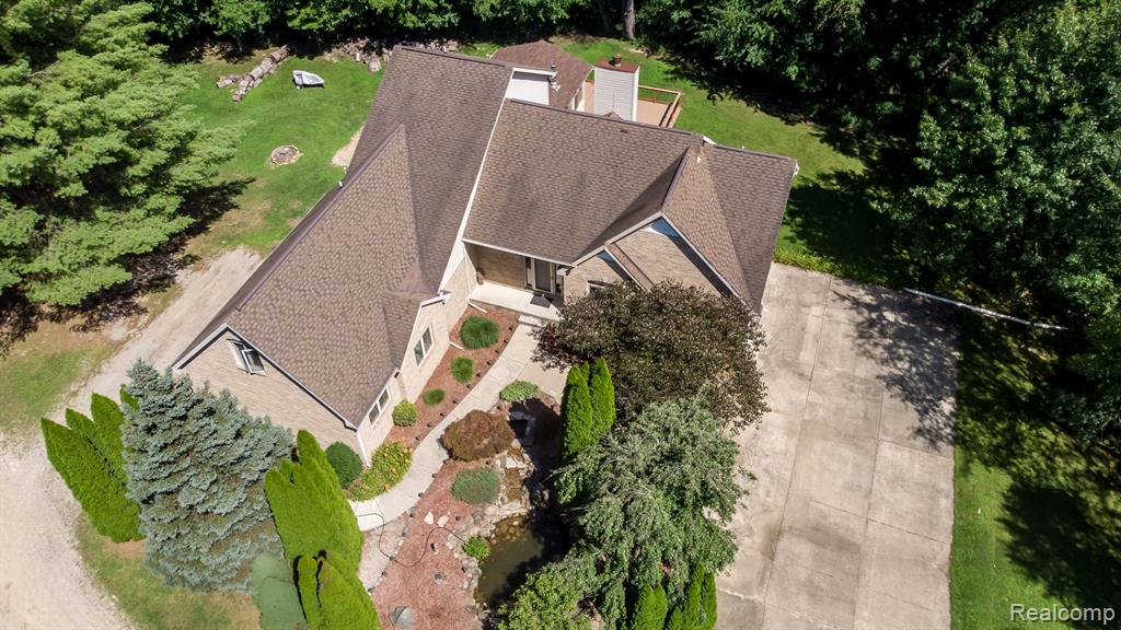 4197 Pinckney Road Howell, MI 48843 - Photo 31 of 34