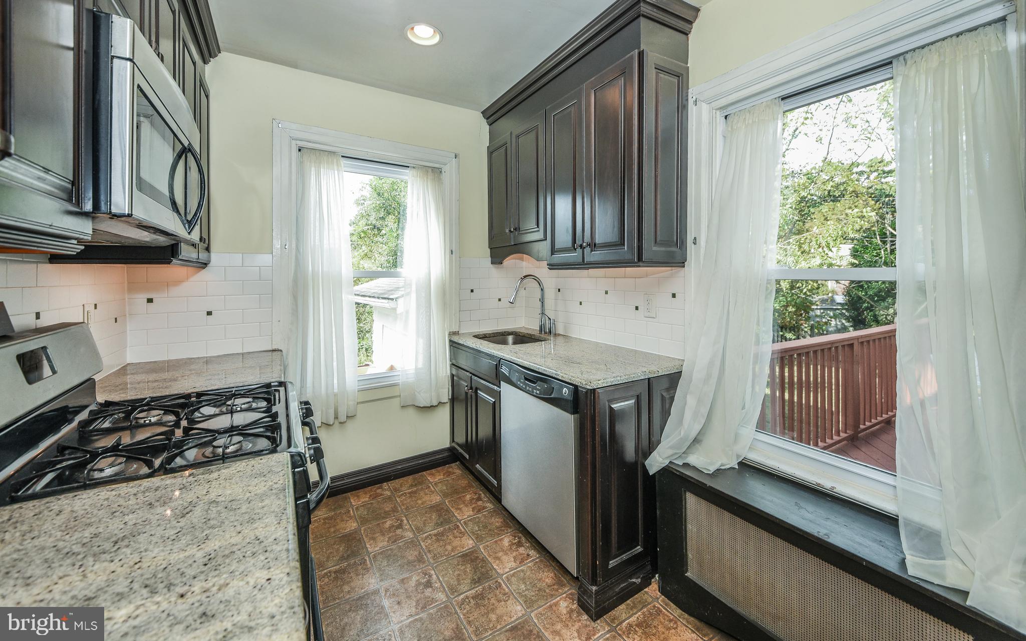 427 West Waverly Road Glenside, PA 19038 - Photo 15 of 26 Kitchen
