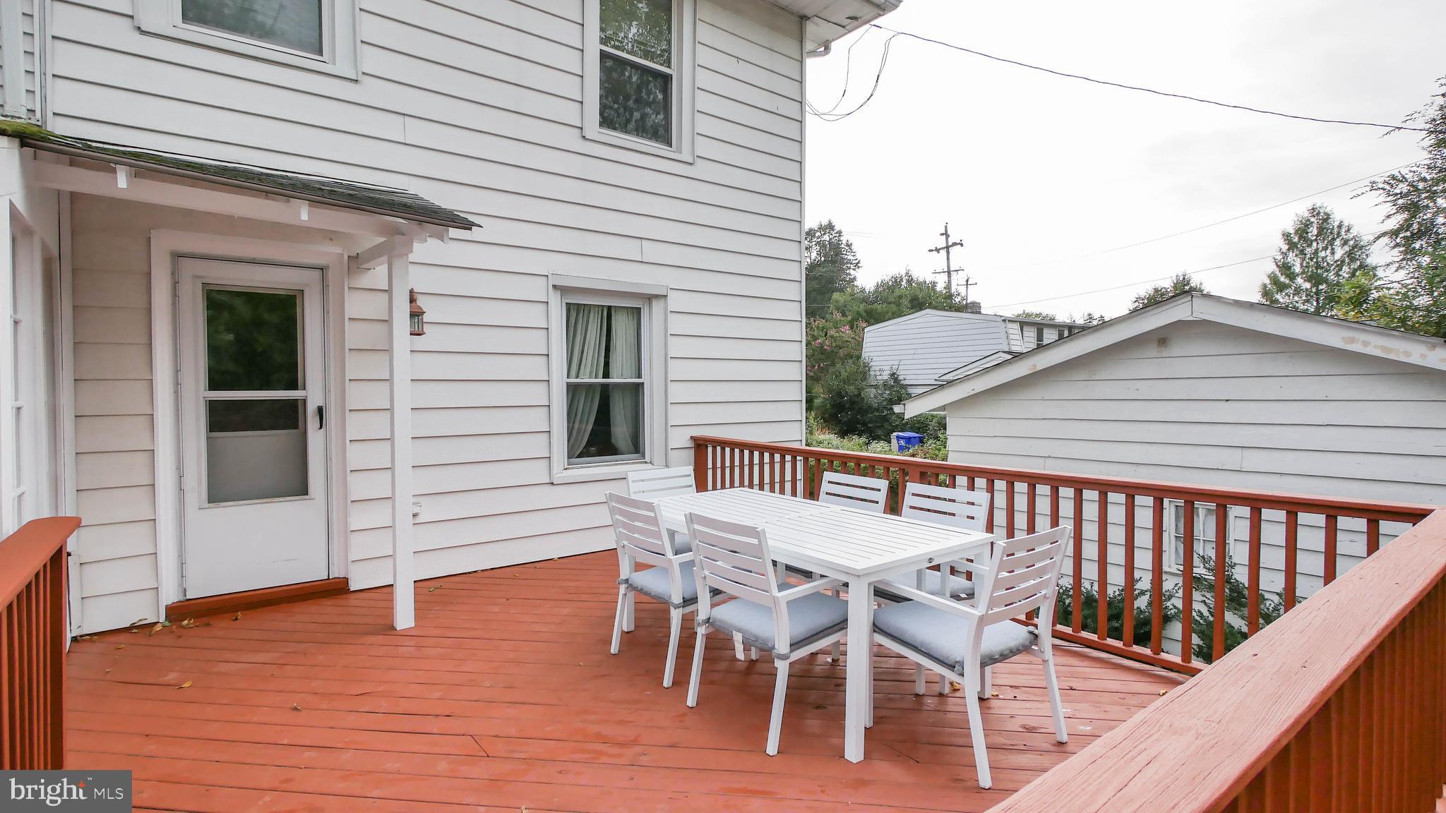 427 West Waverly Road Glenside, PA 19038 - Photo 6 of 26 Deck & Rear Exterior View