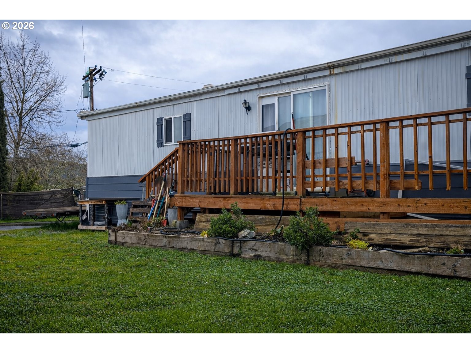 200 Emils Way, Unit 45 Roseburg, OR 97471 - Photo 5 of 25 Backyard