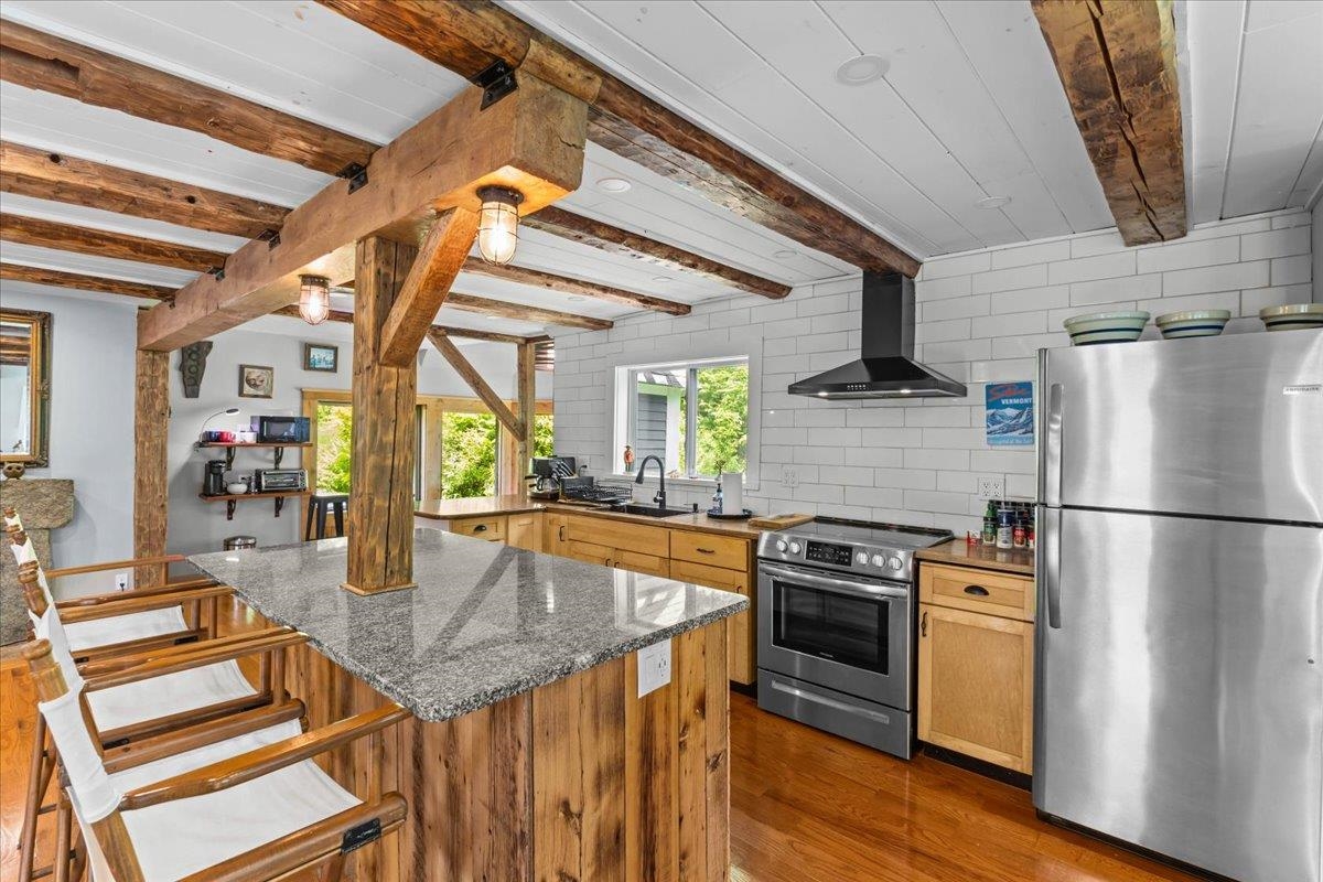 488 Beach Road Elmore, VT 05661 - Photo 4 of 48