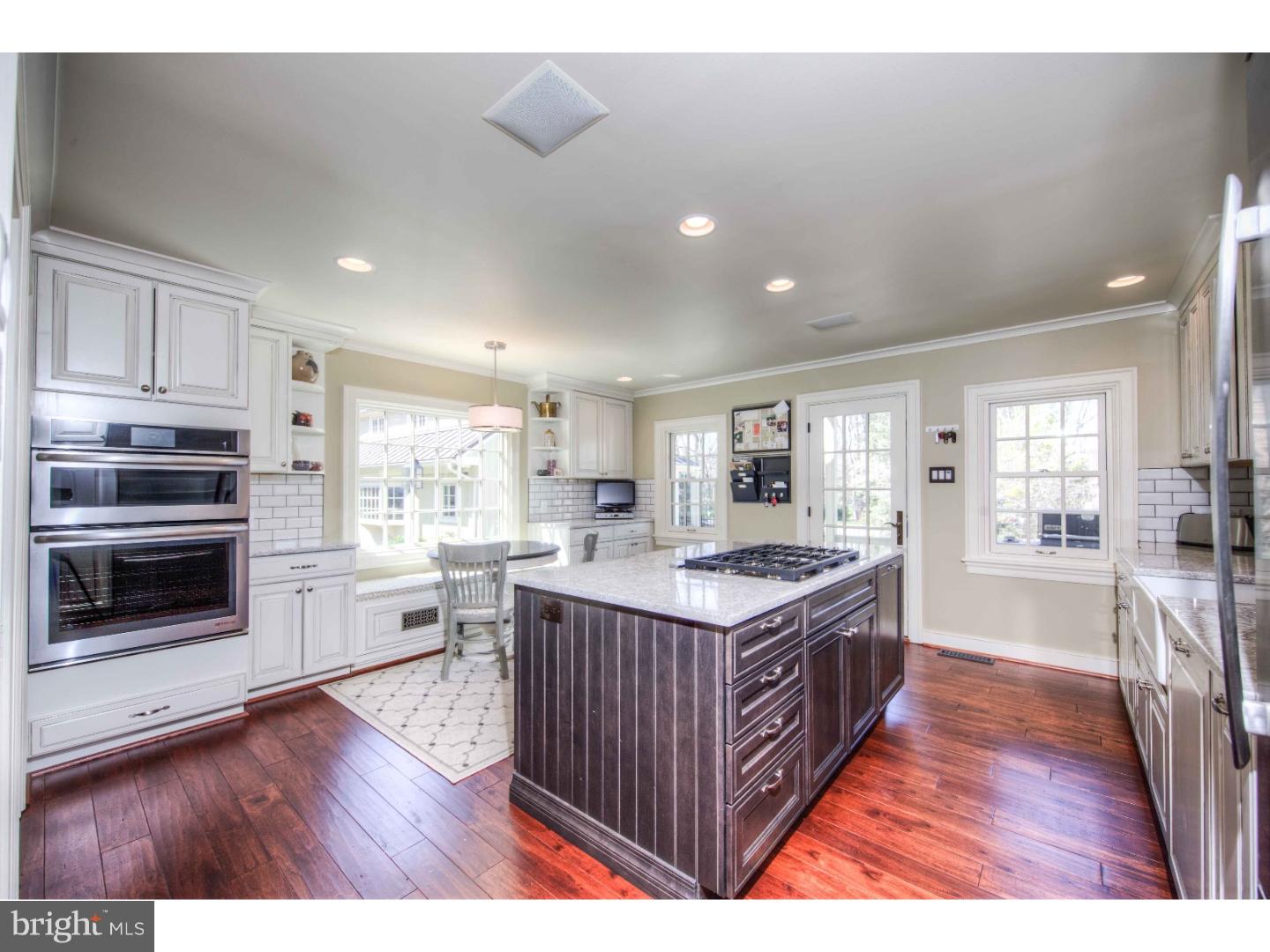 609 Newtown Road Berwyn, PA 19312 - Photo 10 of 24 Kitchen