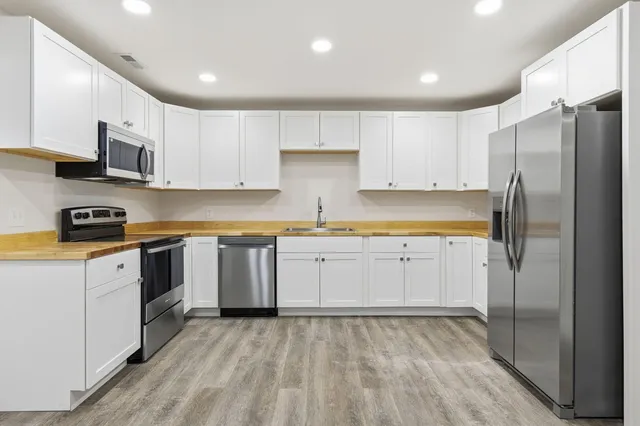 $1,375 | 6008 Champion Road, Unit C, Chattanooga, TN 37416