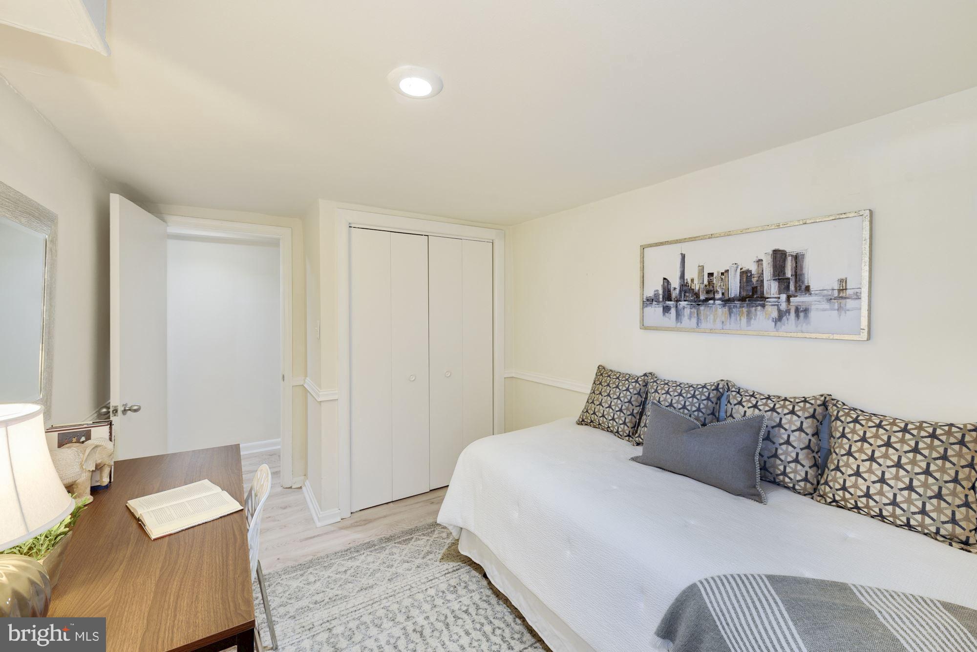 2013 Kalorama Road Northwest, Unit 2 Washington, DC 20009 - Photo 13 of 22 Gallery Image 13