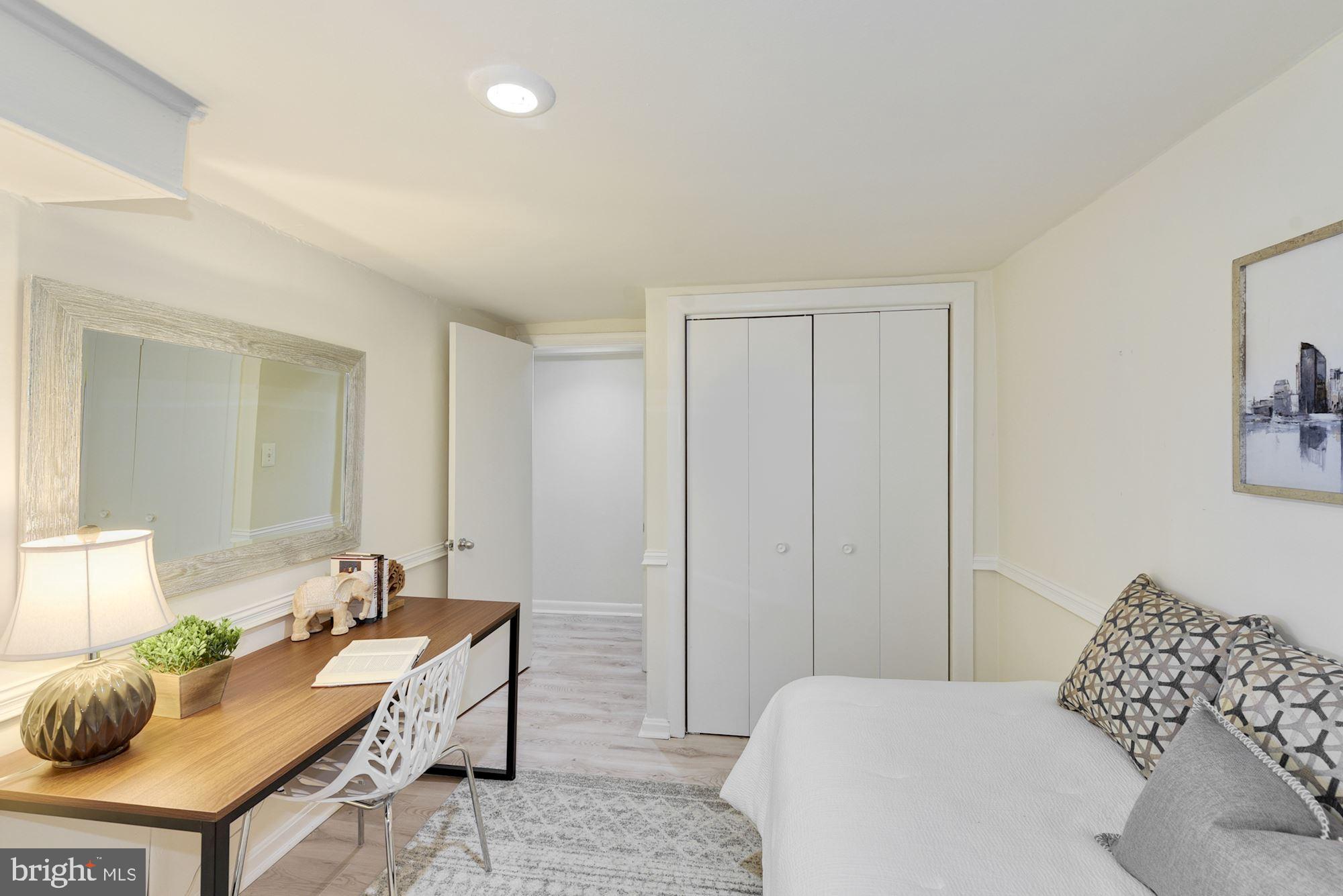 2013 Kalorama Road Northwest, Unit 2 Washington, DC 20009 - Photo 14 of 22 Gallery Image 14
