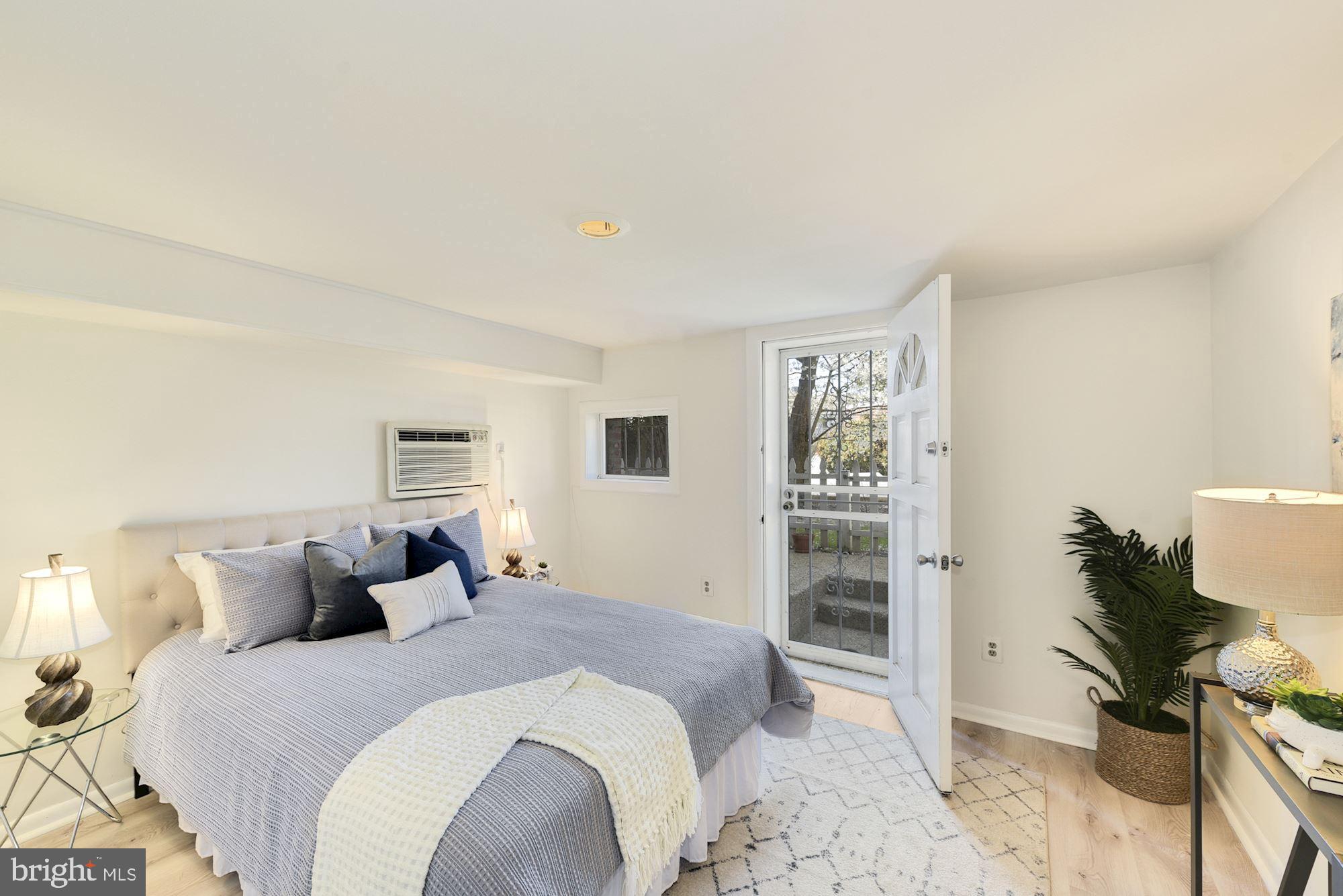 2013 Kalorama Road Northwest, Unit 2 Washington, DC 20009 - Photo 16 of 22 Gallery Image 16