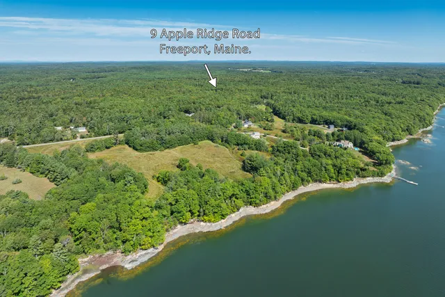 $1,070,000 | 9 Apple Ridge Road, Freeport, ME 04032