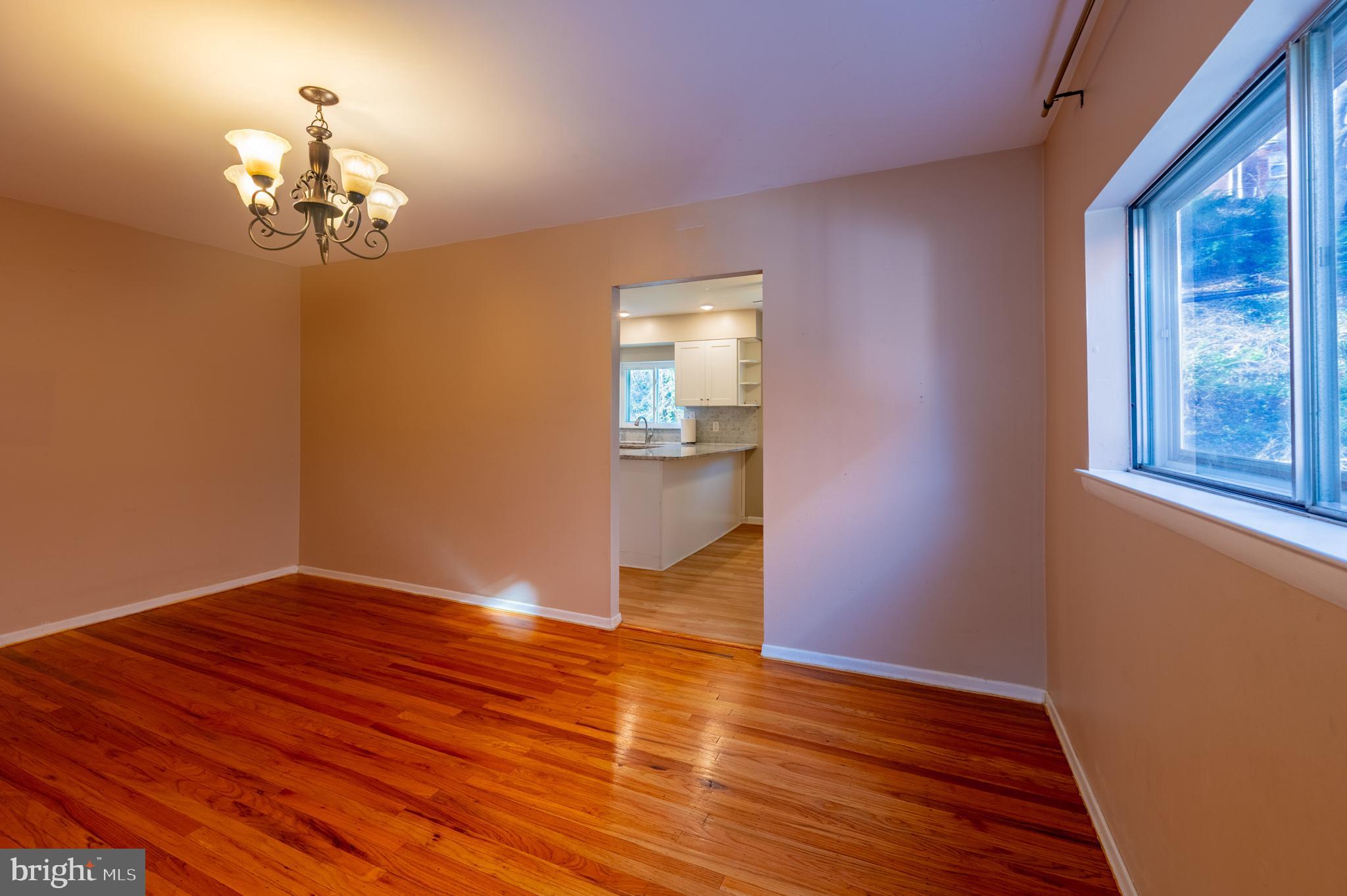 7218 Valley Avenue Philadelphia, PA 19128 - Photo 12 of 50 Spacious dining room