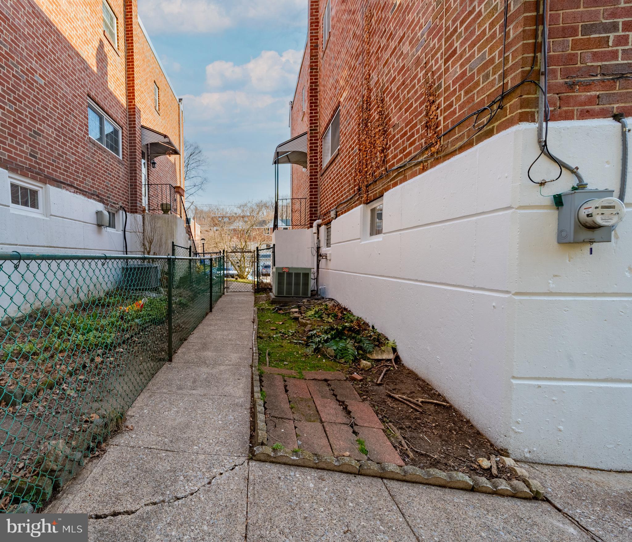 7218 Valley Avenue Philadelphia, PA 19128 - Photo 44 of 50 Walkway to the front