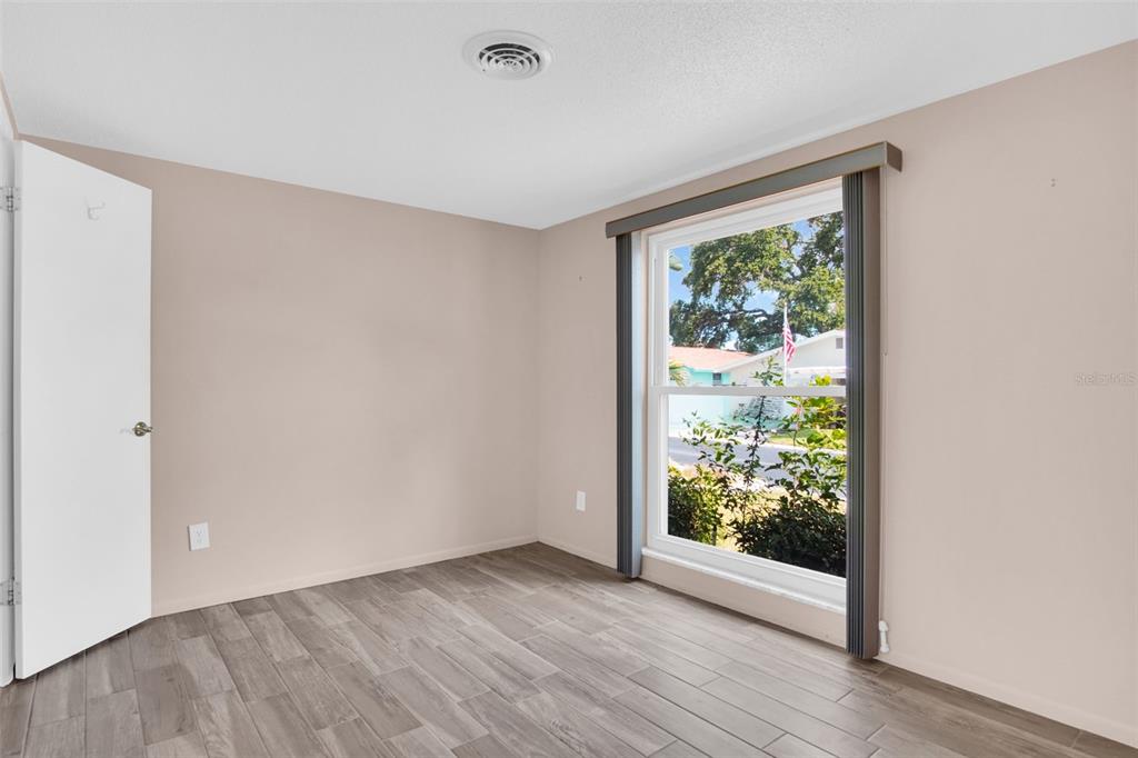 1009 Crane Court Dunedin, FL 34698 - Photo 20 of 63
