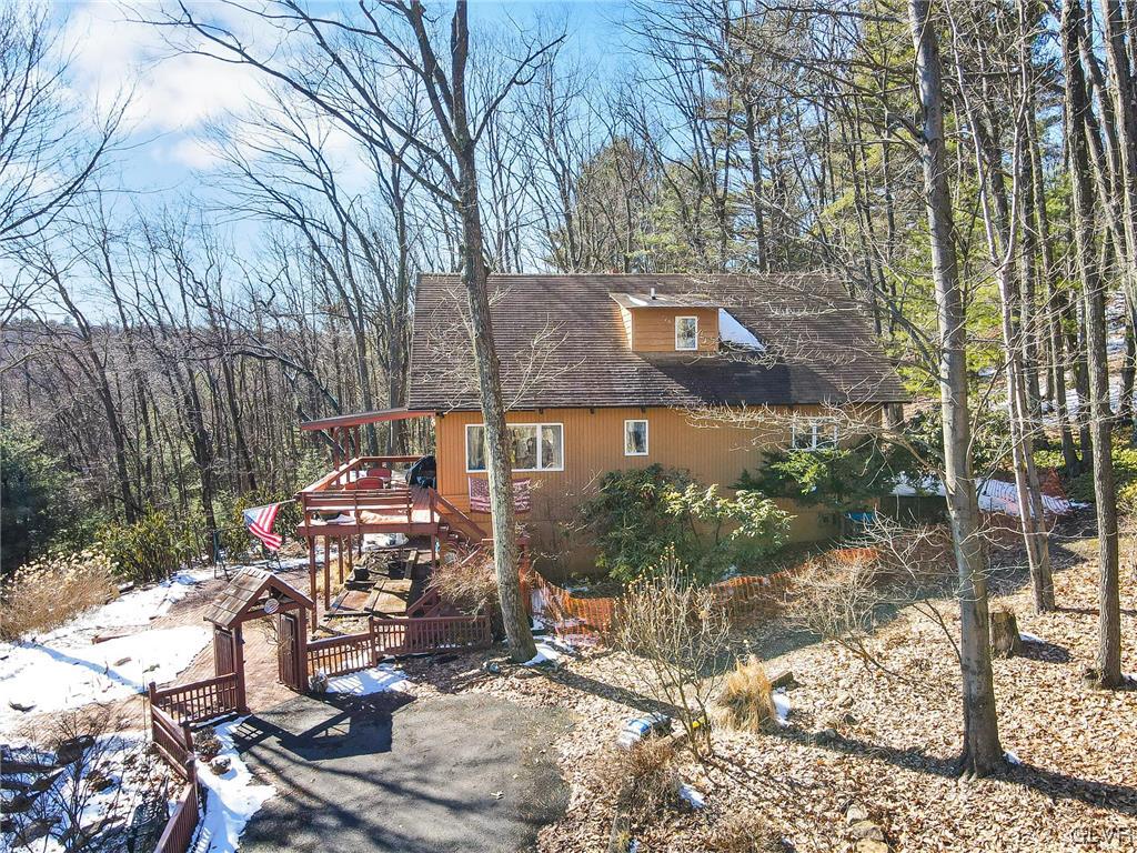 295 Kennetta Lane Palmerton, PA 18071 - Photo 3 of 47 Gallery Image 3