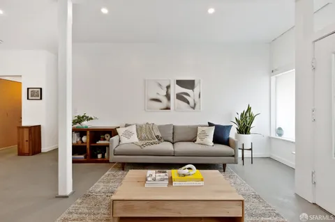 $599,000 | 4300-4304 West Street, Oakland, CA 94608