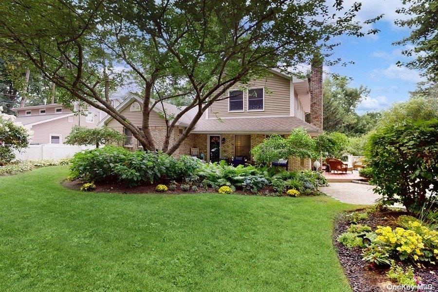32 Maple Road Kings Park, NY 11754 - Photo 1 of 1 Gallery Image 1
