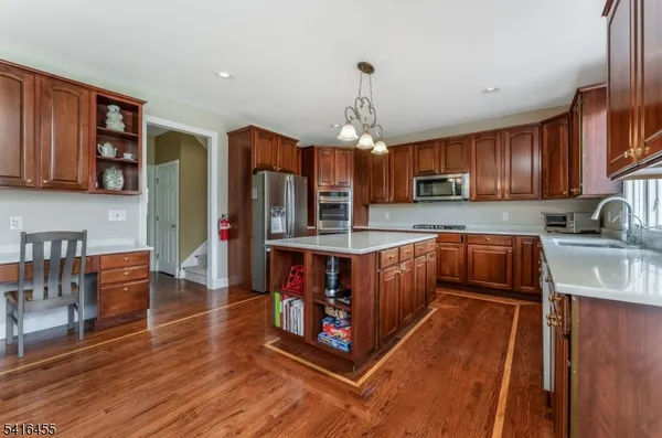 $1,150,000 | 7 Newell Road, Flemington, NJ 08822
