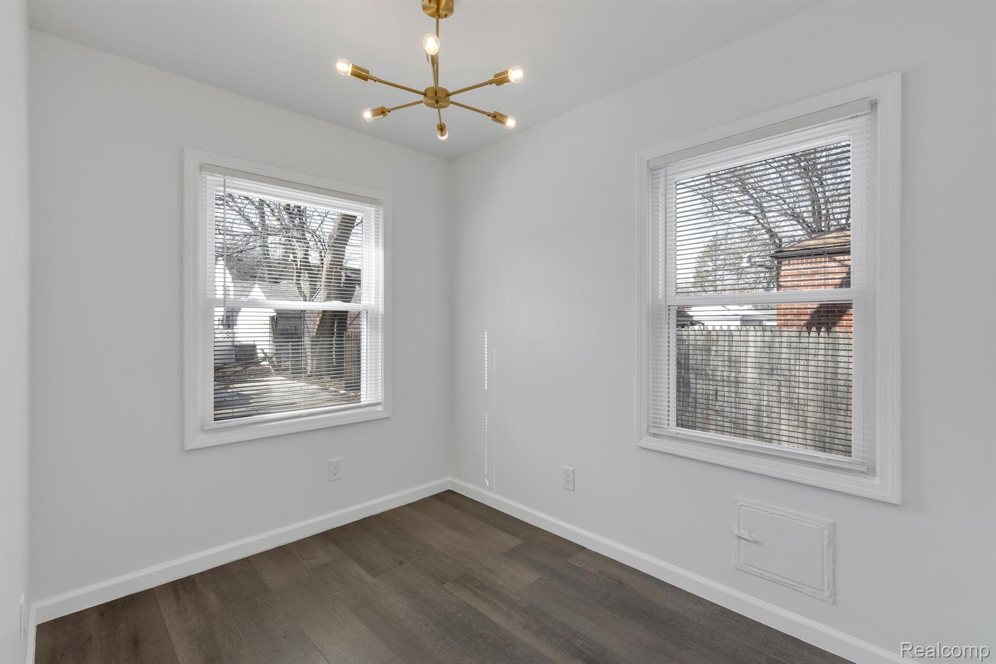 14185 Stahelin Road Detroit, MI 48223 - Photo 14 of 26 Gallery Image 14