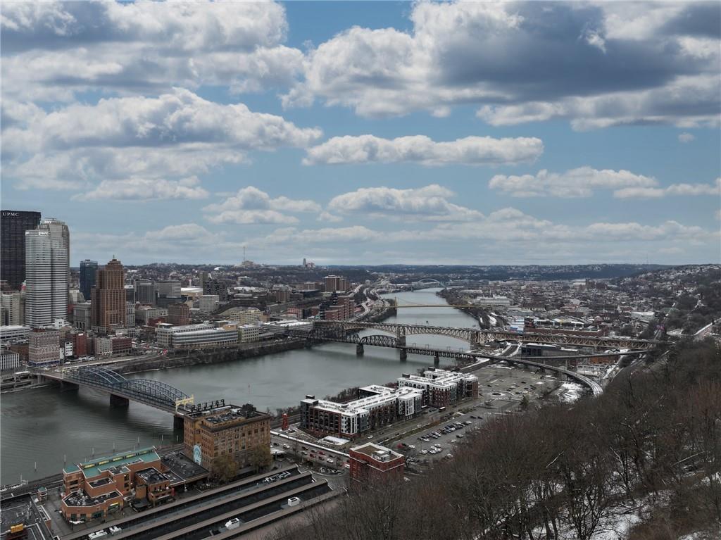121 Grandview Avenue, Unit 8 Pittsburgh, PA 15211 - Photo 23 of 34 Skyline Views
