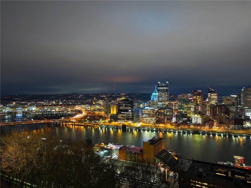 121 Grandview Avenue, Unit 8 Pittsburgh, PA 15211 - Photo 25 of 34 Night time View