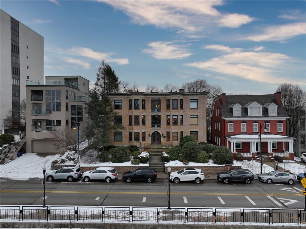 121 Grandview Avenue, Unit 8 Pittsburgh, PA 15211 - Photo 33 of 34 Front of Structure