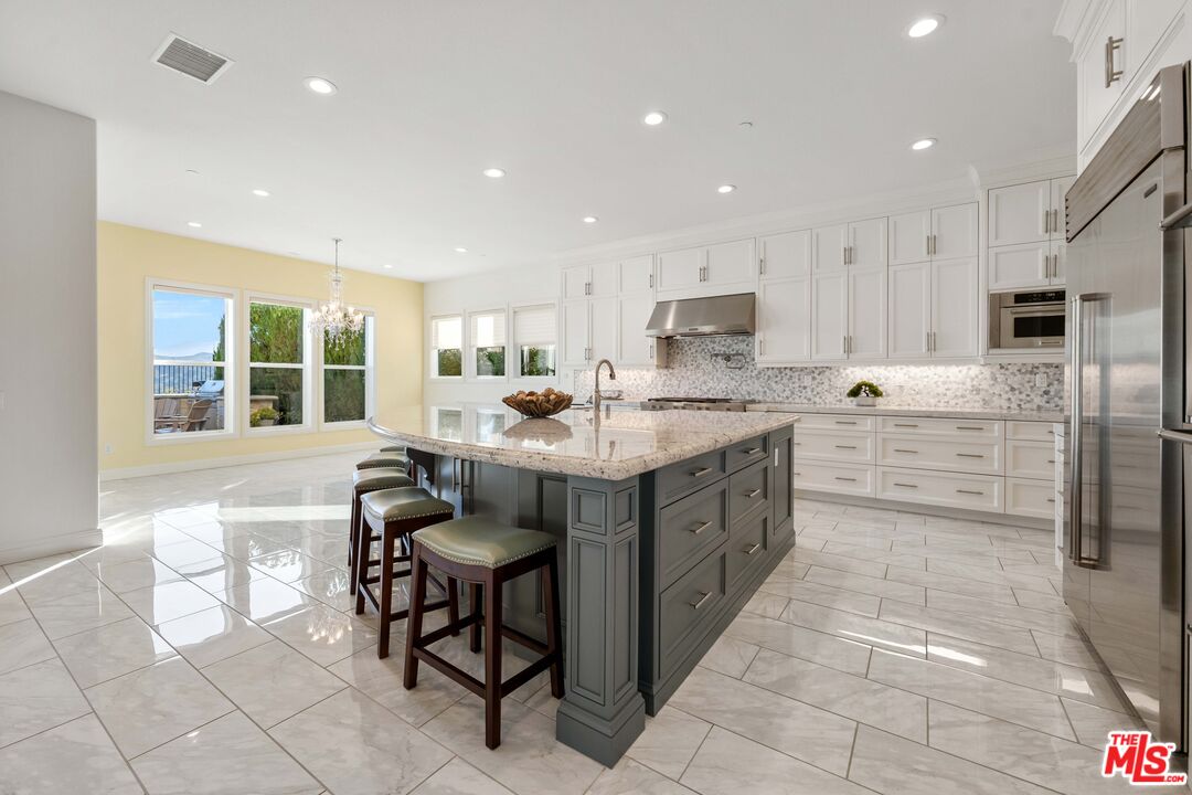 12023 North Ricasoli Way Porter Ranch, CA 91326 - Photo 35 of 72 Gallery Image 35