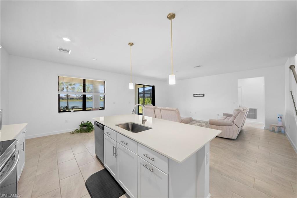 18335 Ridgeline Drive Estero, FL 33928 - Photo 7 of 40