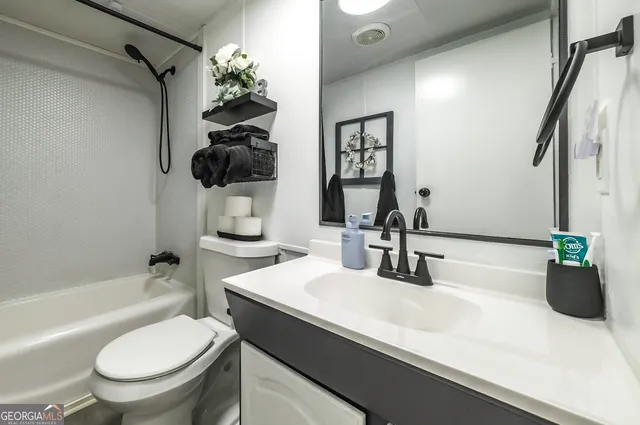 $175,000 | 6 Cherokee Circle, Buchanan, GA 30113